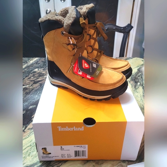 BNIB Timberland Chillberg Mid youth size 3 - Picture 1 of 10